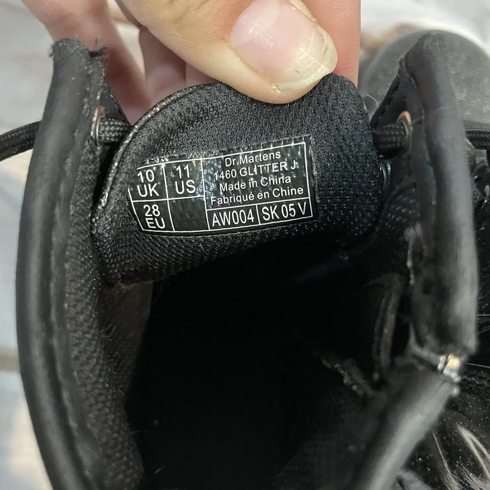 Doc Dr. Martens Black Cosmic Glitter Combat Lace Up Boots 1460 Girls Size 11 - Picture 6 of 8